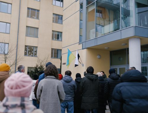 A Ceremonial Raising of the Flag of Hope Took Place at UCU