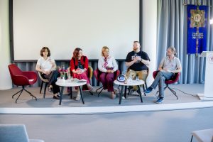 Panel Discussion on the Pedagogy of Relationships- How My Teaching 'I' Sounds in the All-Encompassing 'We'
